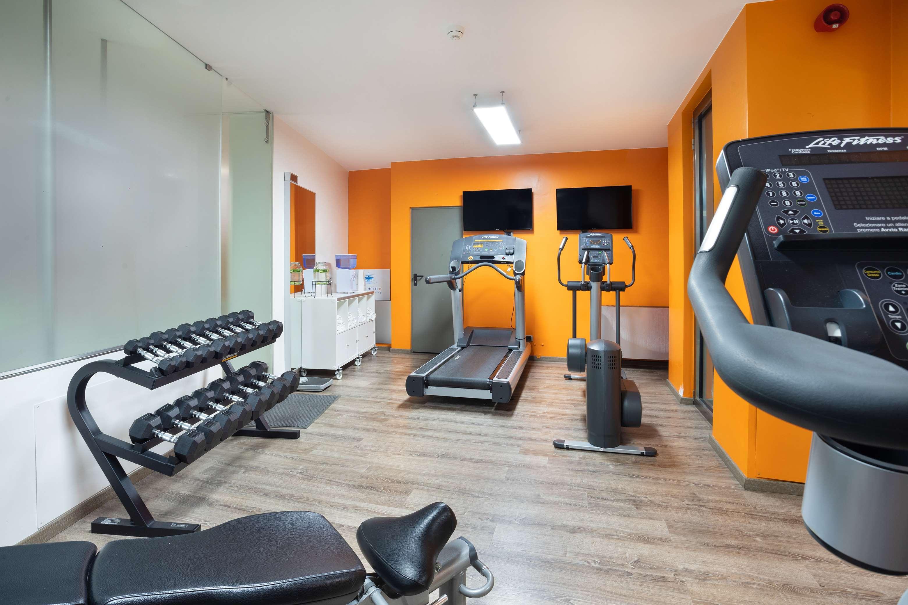 Western Executive Hotel&suites
