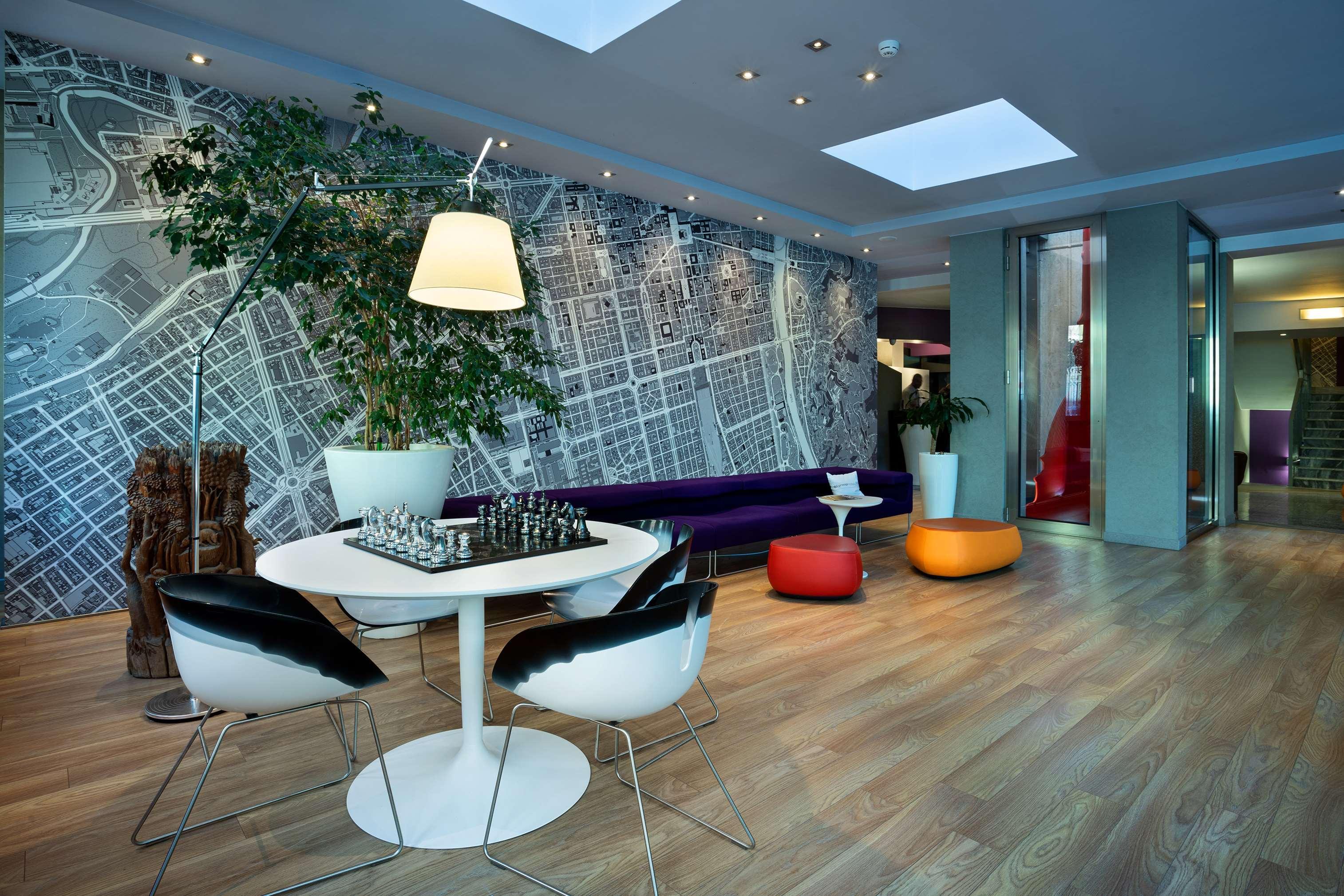 Hotel Western Executive And