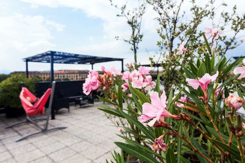 Western Executive Hotel&suites