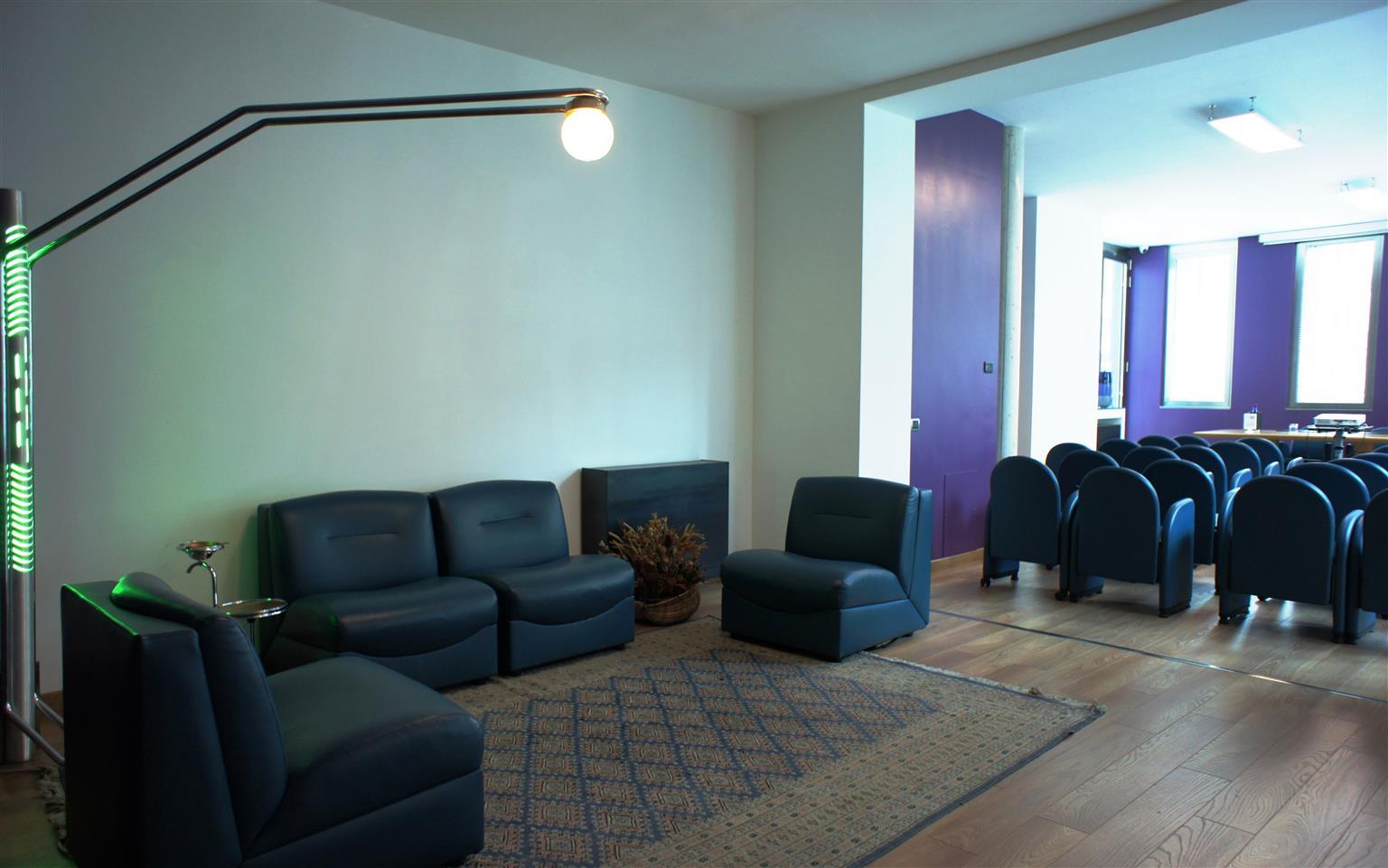 Western Executive Hotel&suites Hotel